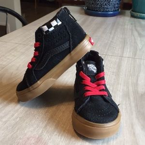 Toddler Vans size 6 SK8-HI
